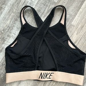 Nike high impact sport bra -Md